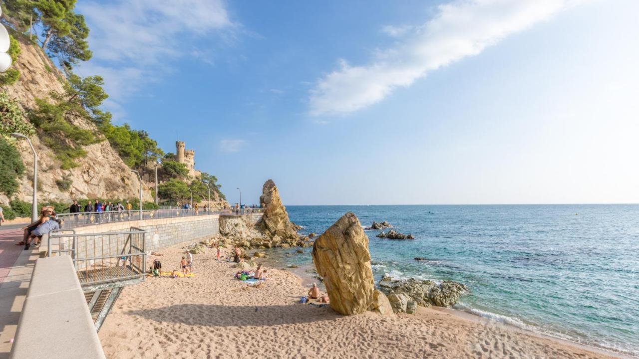 2Sena - Lloret De Mar Bagian luar foto
